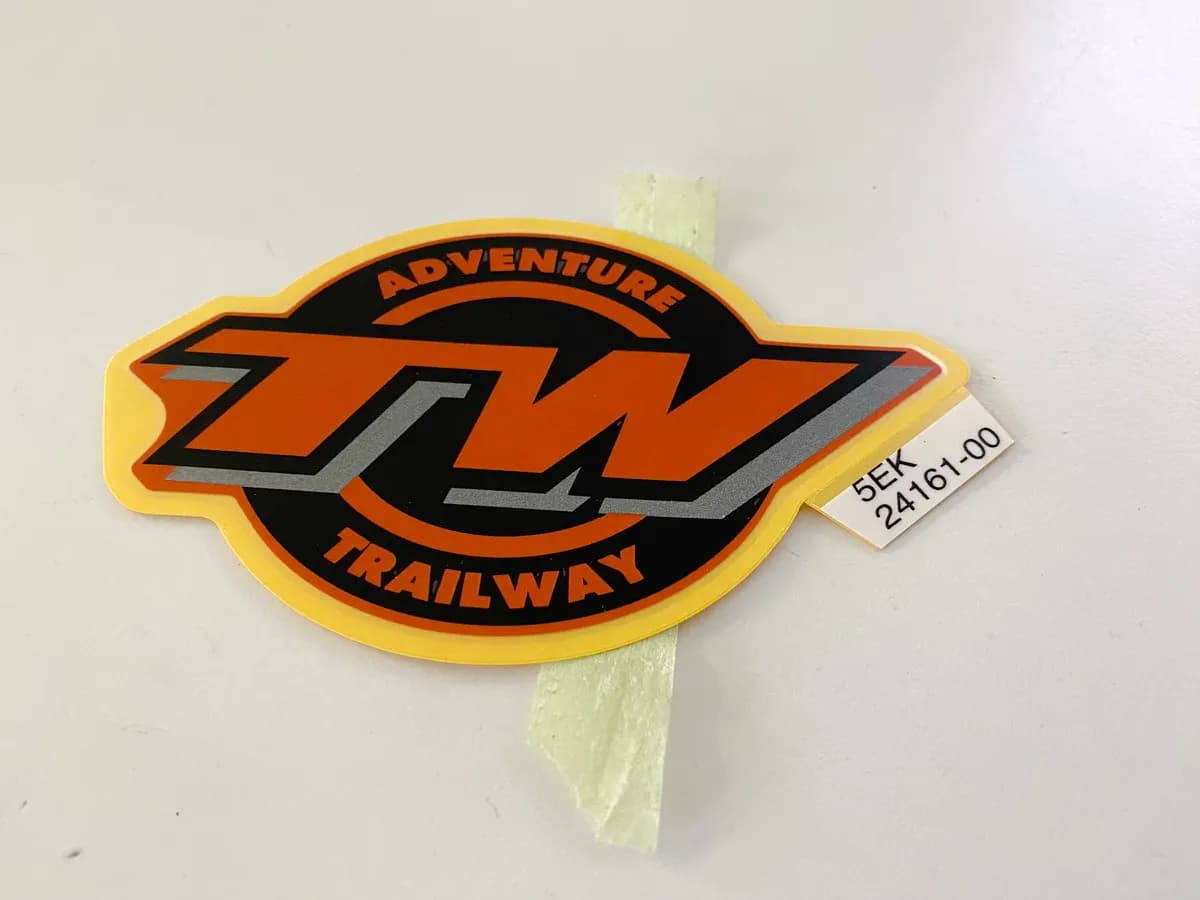 YAMAHA Aufkleber Emblem Tank original 5EK-24161-00 TW125 - NEU