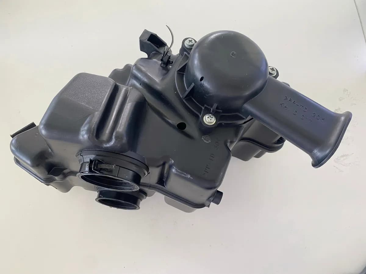 KAWASAKI ER 5 TWISTER ER500A Airbox Luftfilterkasten Luftfiltergehäuse