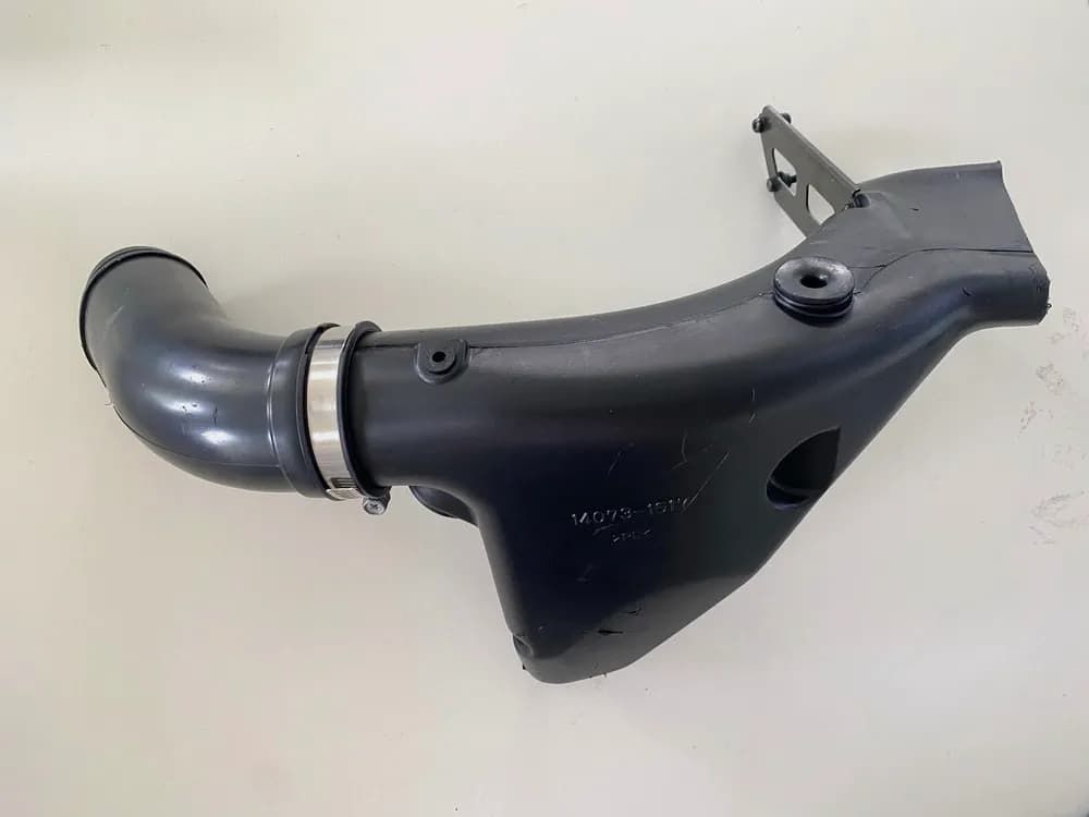 KAWASAKI ZX-6R ZX600F Luftkanal rechts Luftschacht Ram Air Ansaugkanal 95-97