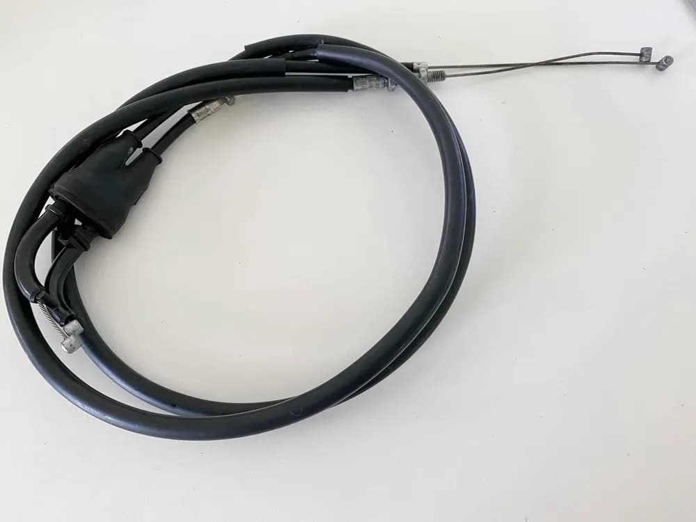 YAMAHA TDM 850 3VD Gaszüge Gaszug Gasseil