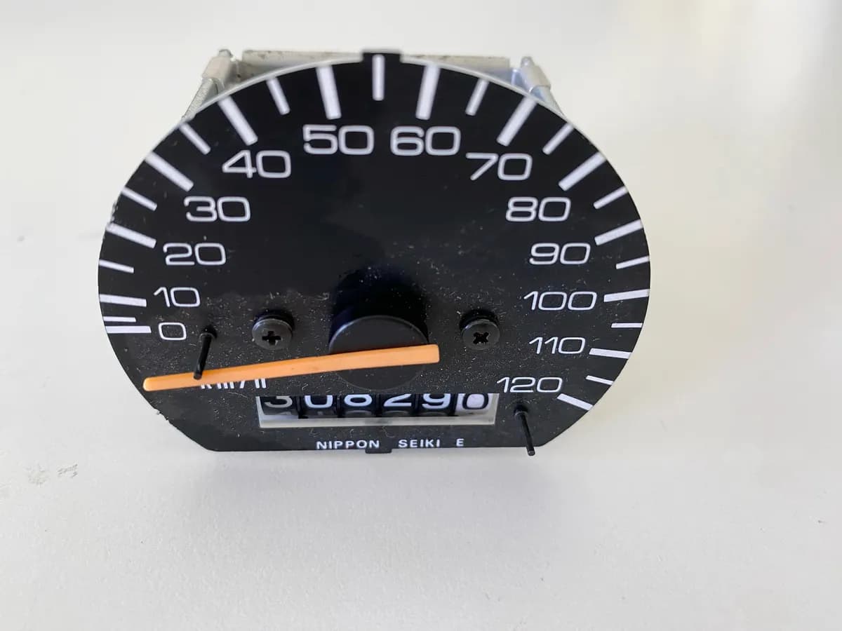 SUZUKI RG 80 GAMMA NC11A Tacho Einsatz Cockpit Instrumente Speedometer