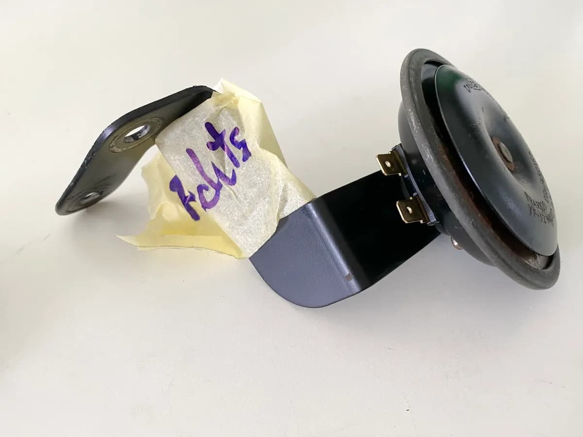 Kawasaki EL 252 EL 250 B Eliminator Hupe rechts original Horn Signalhorn