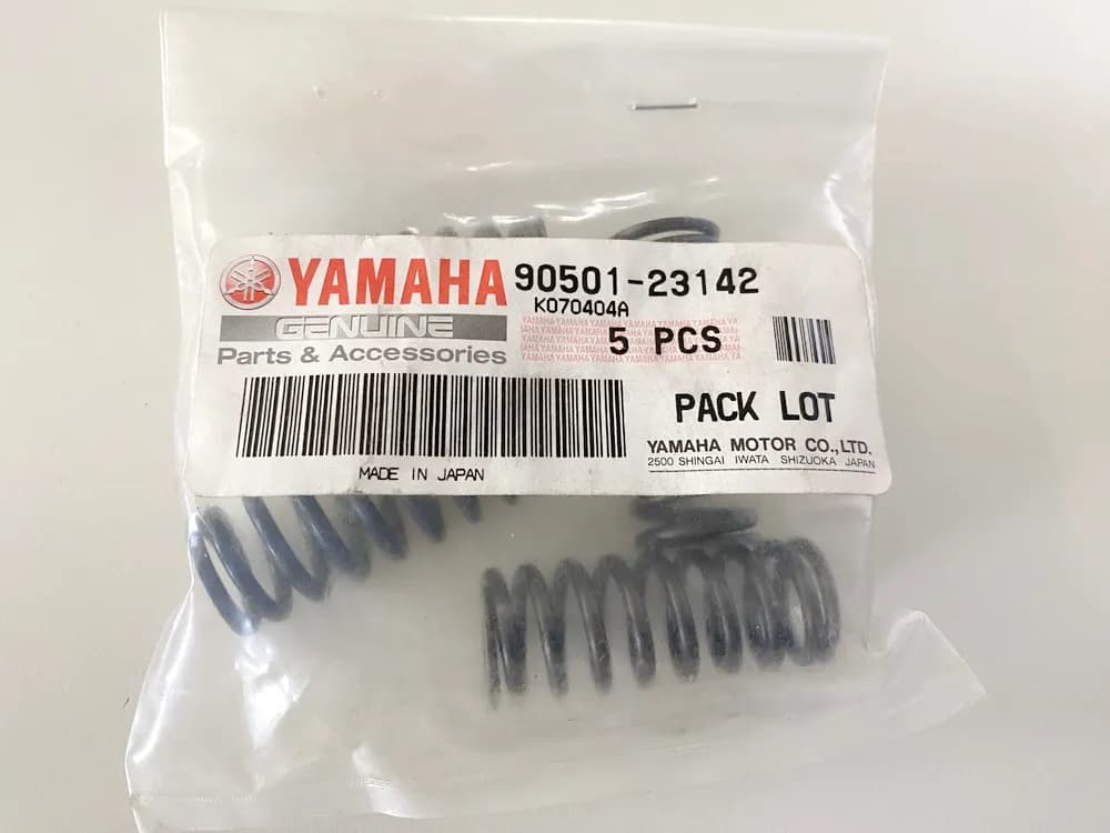 YAMAHA RD SRZ TT XS XT YFM original Federn Kupplung Kupplungsfedern 4 Stück NEU