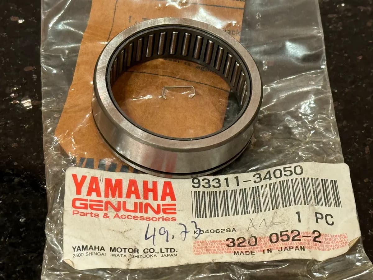 YAMAHA XV750 Virago original Lager zylindrisch für Getriebe Motor - NEU