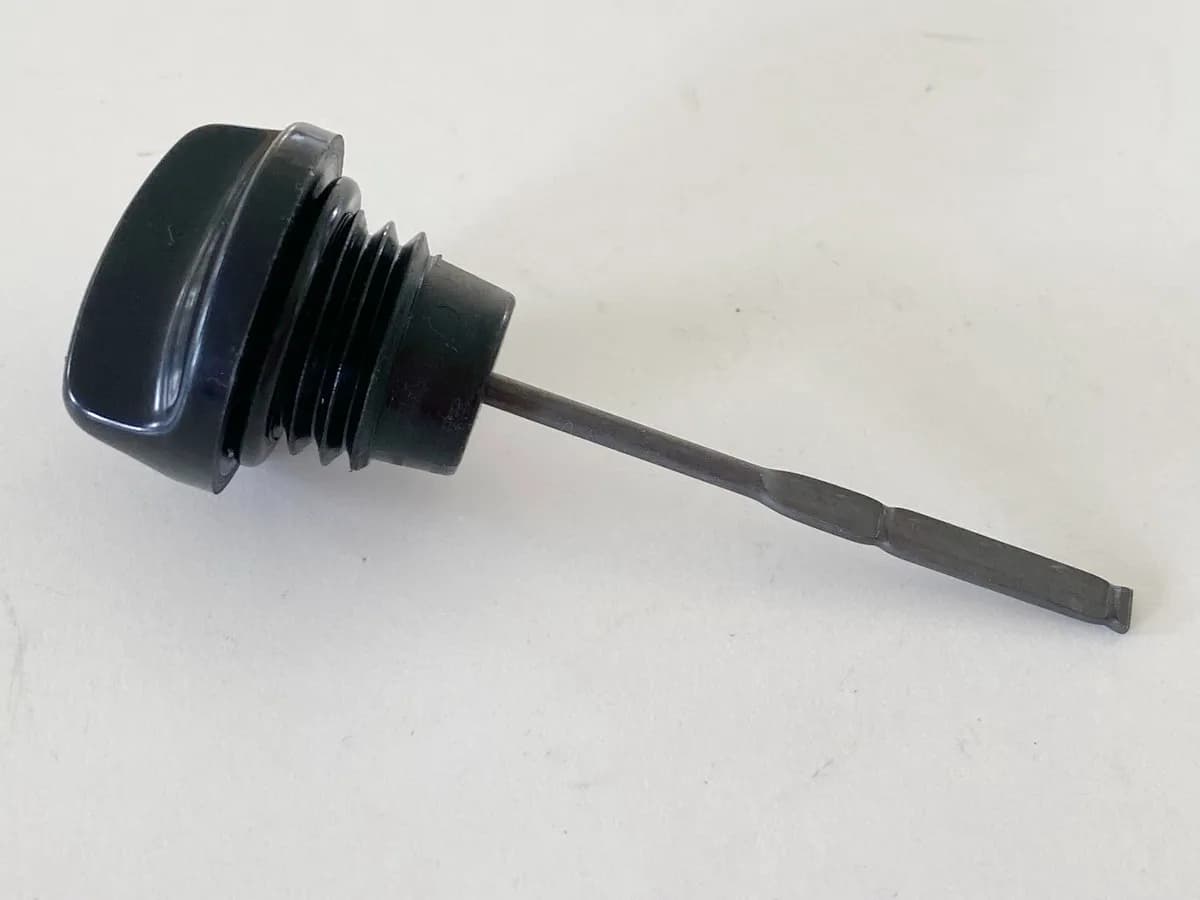 HONDA NTV 650 RC33 REVERE Ölmeßstab Ölstab Peilstab Ölstand (für Motor)