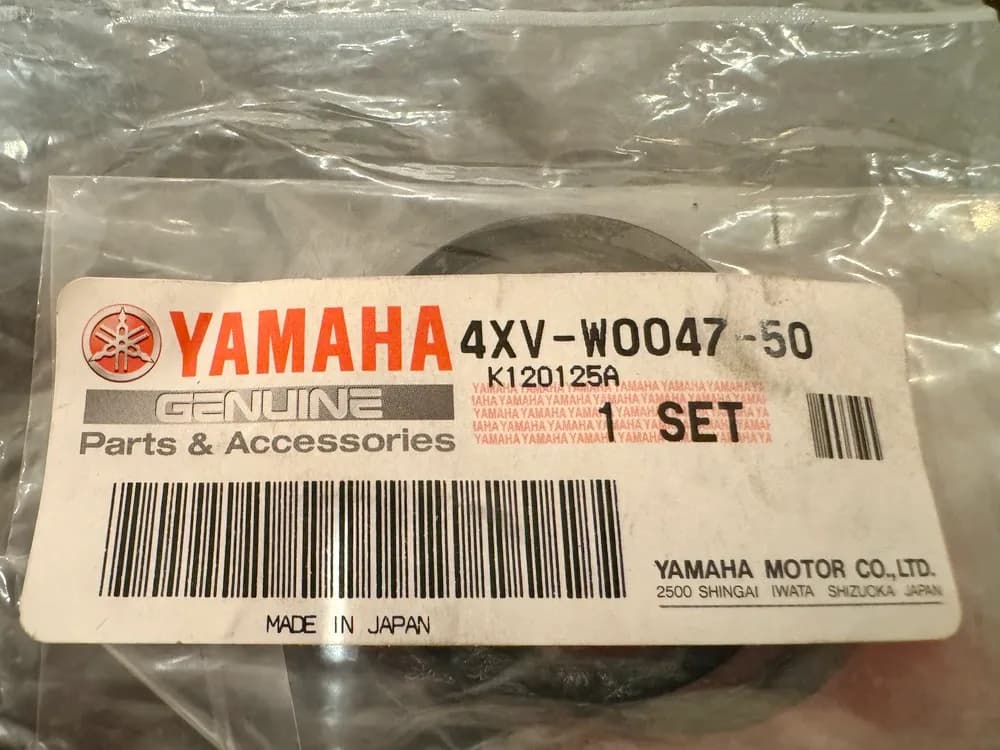 YAMAHA YZF original Bremssattel Dichtungssatz Kolben - NEU