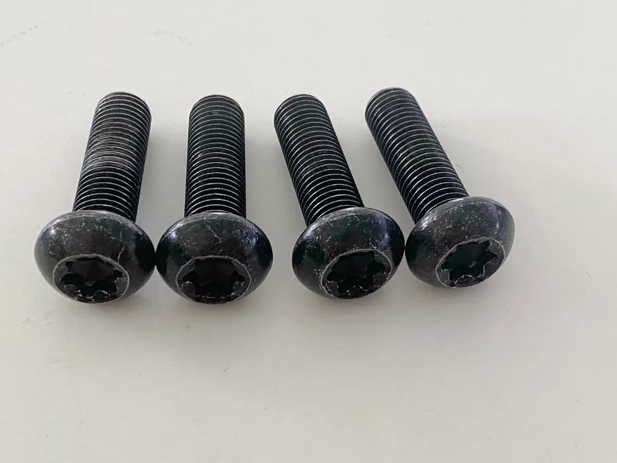 YAMAHA MTN 1000 MT10 RN78 Schrauben Heckrahmen Screws (für Rahmen)