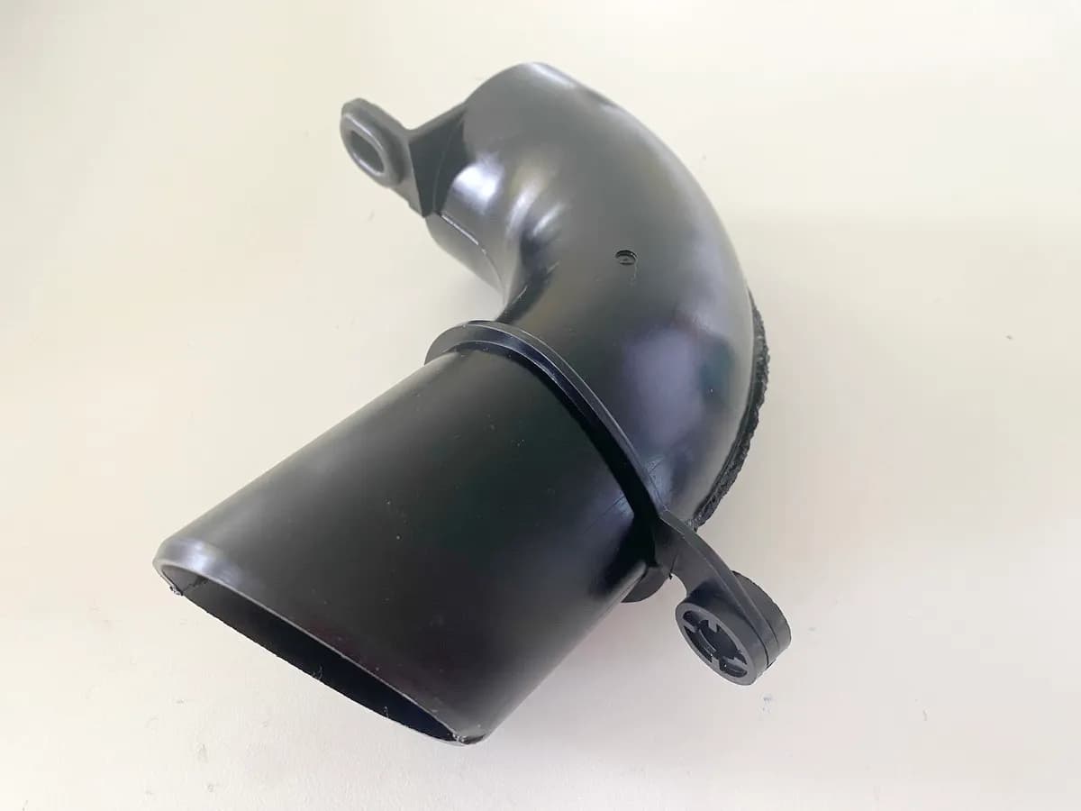 YAMAHA MTN 1000 MT-10 RN78 Luftkanal rechts Ansaugkanal Air Duct (für Airbox)