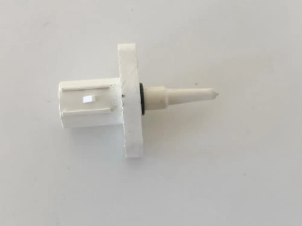 HUSQVARNA Vitpilen HQV 401 Temperaturfühler Airbox Sensor Ansaugluft 6897 km