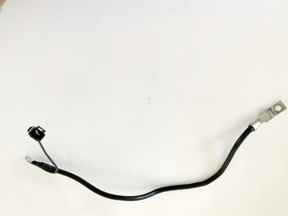 SUZUKI GSX-R 750 WVCW K8 K9 L0 600 Massekabel Minuskabel (für Kabelbaum)