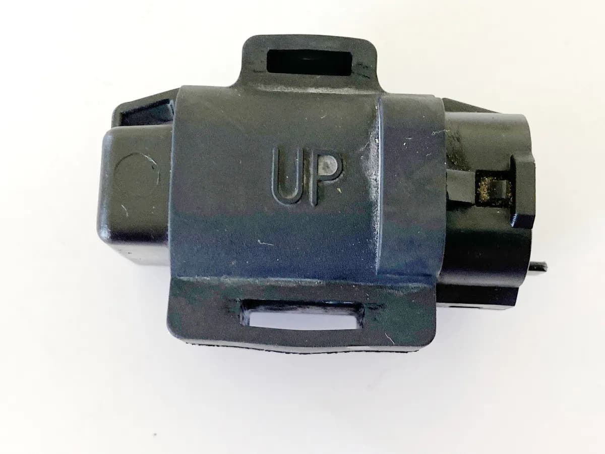 SUZUKI GSX-R 750 WVCW K8 K9 L0 600 GSXR Sturzsensor Neigungssensor Kippsensor
