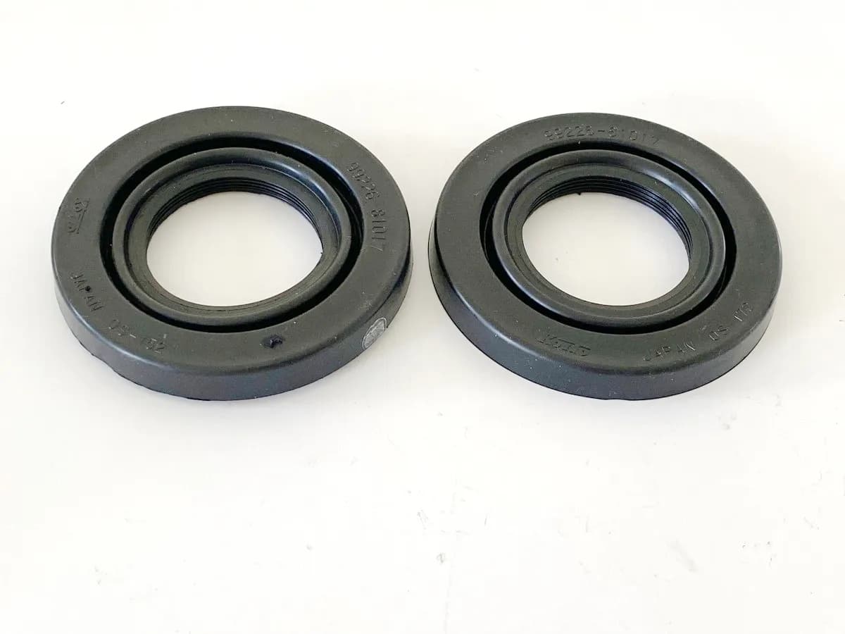 SUZUKI GSX-R 750 WVCW K8 K9 L0 600 Abdeckung Sockel Scheinwerfer Gummi Dichtung