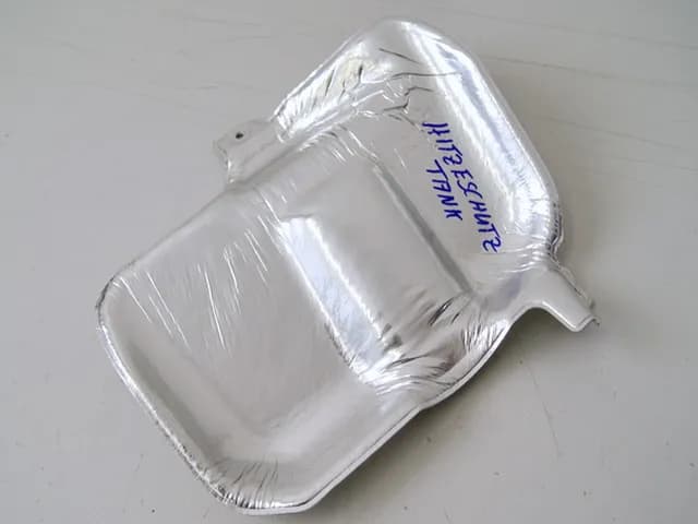 SUZUKI UH 200 G CD BURGMAN HITZESCHUTZ TANK COVER ABDECKUNG