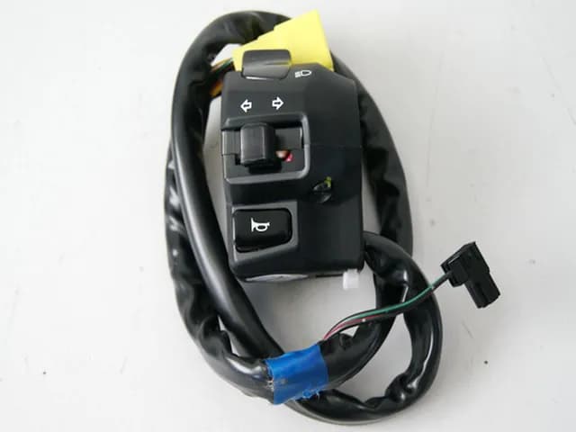 SUZUKI UH 200 G CD BURGMAN LENKERSCHALTER LINKS SCHALTER