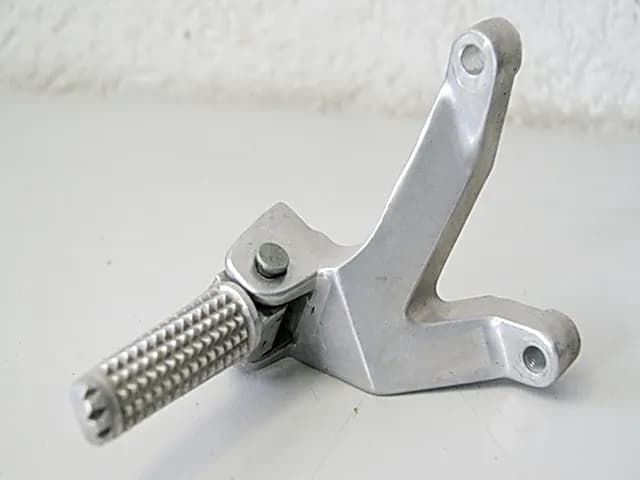 YAMAHA YZF 750 R 4HD FUßRASTENANLAGE SOZIUS LINKS