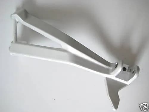 DUCATI 848 FUßRASTENTRÄGER SOZIUS RECHTS 08-09