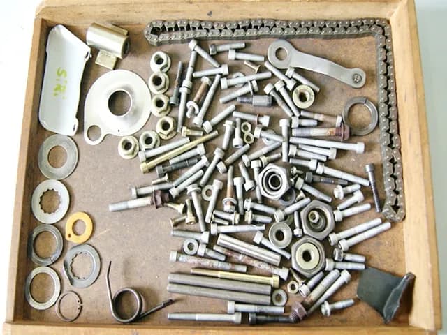 APRILIA PEGASO 650 ML SCHRAUBEN KLEINTEILE MOTOR