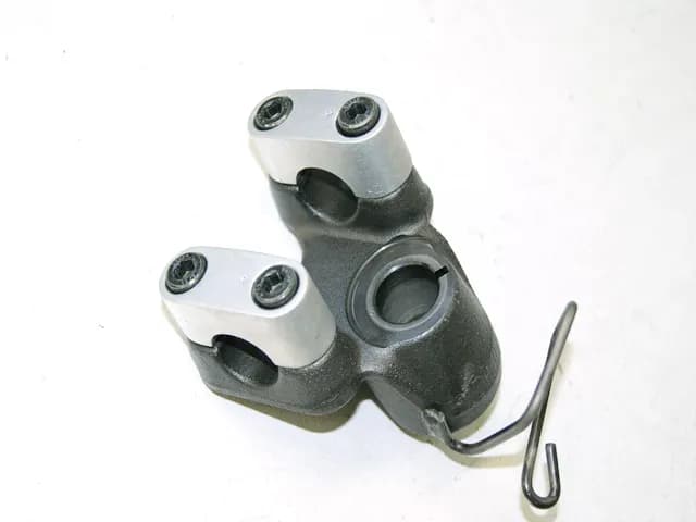 YAMAHA YP 250 R X-MAX i SG16 LENKERKLEMMUNG RISER LENKER