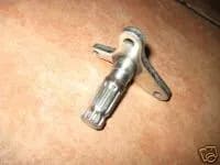 SUZUKI GSXF 600 AJ WELLE BREMSPEDAL 98-02