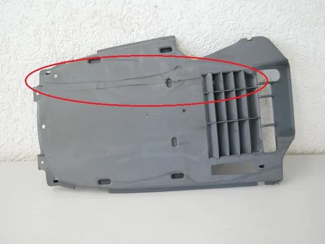HONDA FES 125 JF05 PANTHEON VERKLEIDUNG UNTEN DECKEL COVER