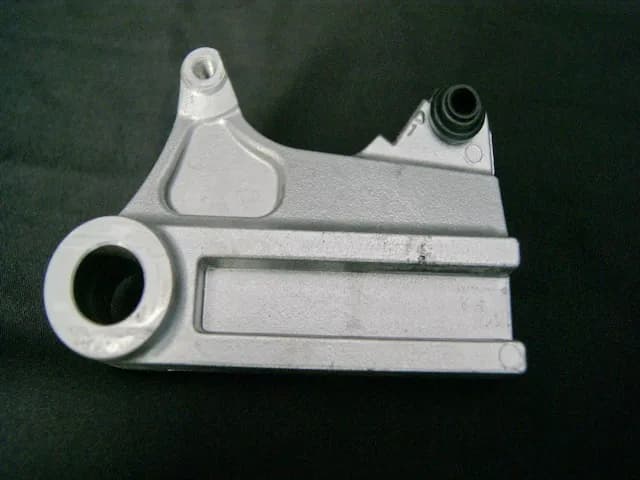 TRIUMPH DAYTONA 600 806LW ANKERPLATTE BREMSSATTEL