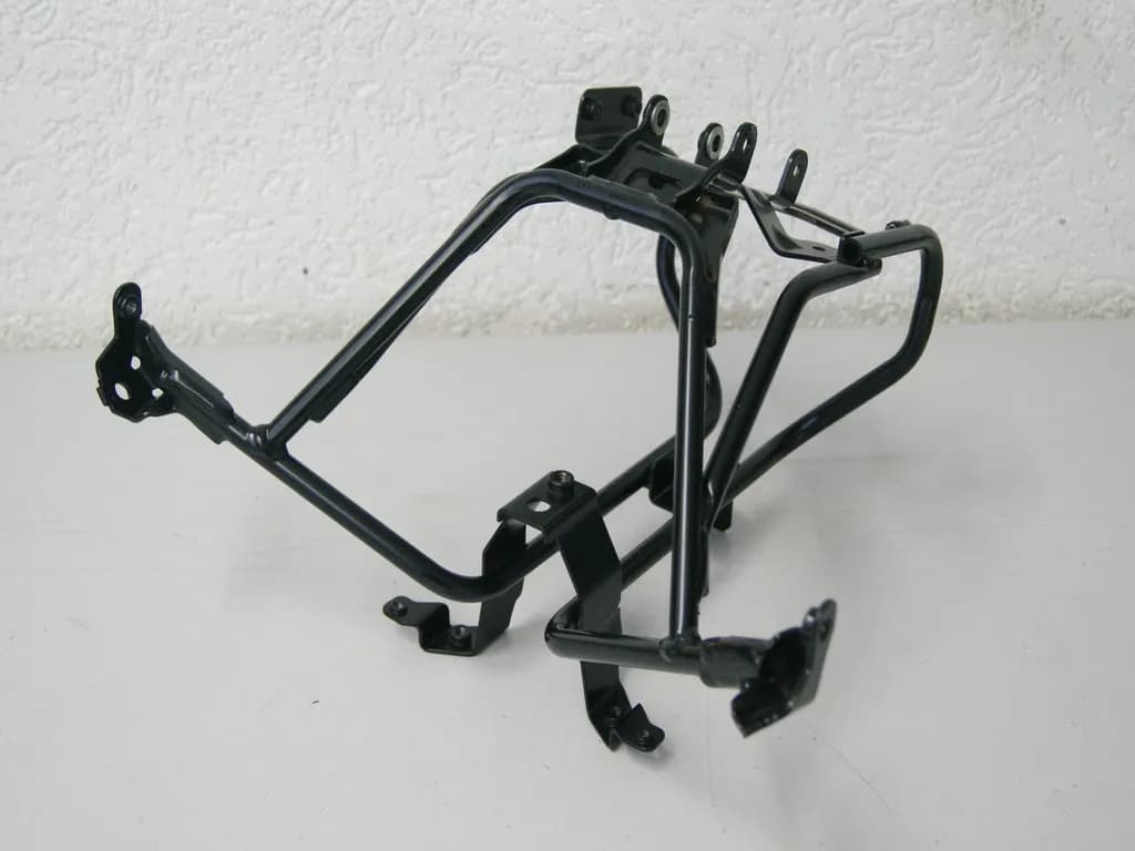 PEUGEOT SATELIS 125 J2 COMPRESSOR VERKLEIDUNGSTRÄGER STÜTZE HALTER GEWEIH