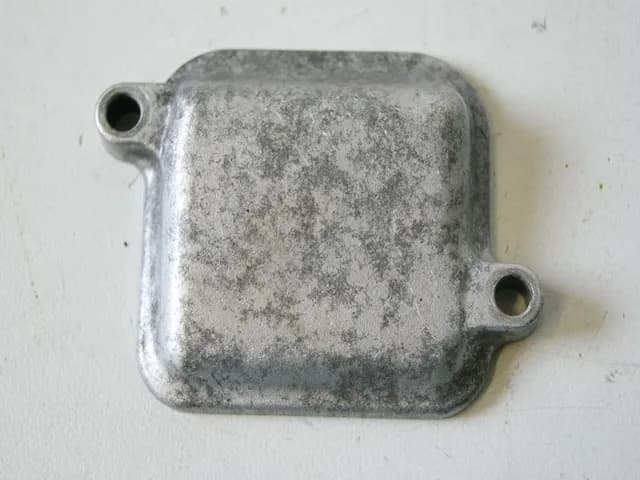 SUZUKI VZ 800 AF MARAUDER VENTILDECKEL AUSLASS COVER MOTOR