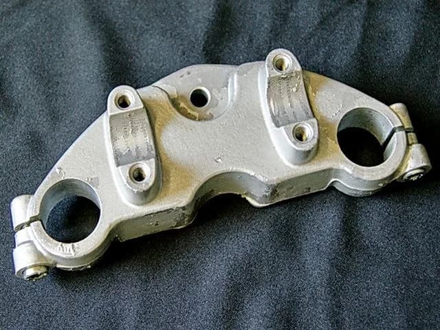 HYOSUNG GA 125 CRUISE II GABELBRÜCKE OBEN GABEL