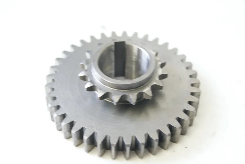 BMW F 650 CS K14 SCARVER ANTRIEBSRAD STEUERKETTE ZAHNRAD