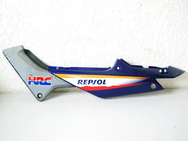 HONDA CBR 125 JC34 HECKVERKLEIDUNG LINKS VERKLEIDUNG