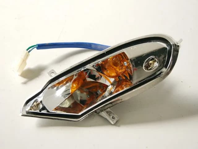 KYMCO GRAND DINK 50 S BLINKER HINTEN RECHTS TURN SIGNAL
