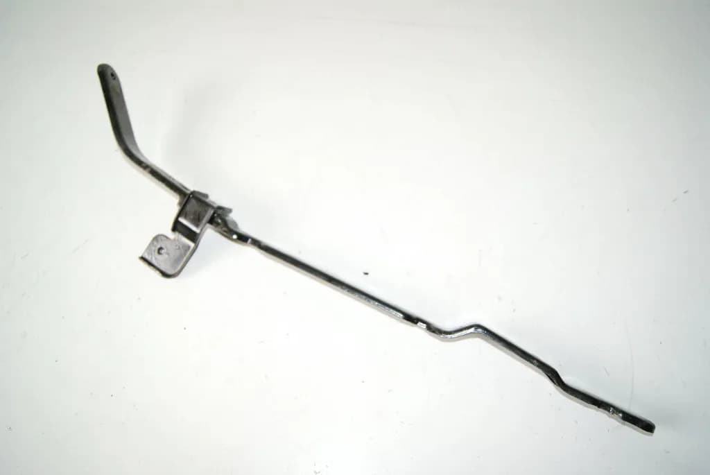 DAELIM SV 125 S3 SAB HALTERUNG TRITTBRETT LINKS AUFLAGE TRÄGER