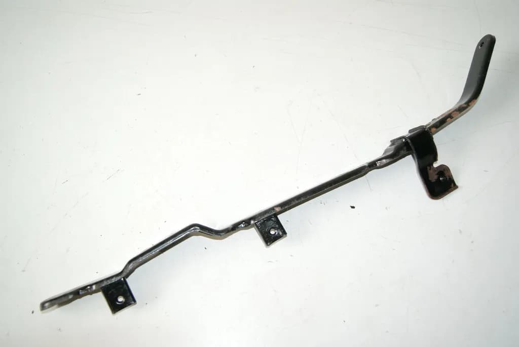 DAELIM SV 125 S3 SAB HALTERUNG TRITTBRETT RECHTS AUFLAGE TRÄGER