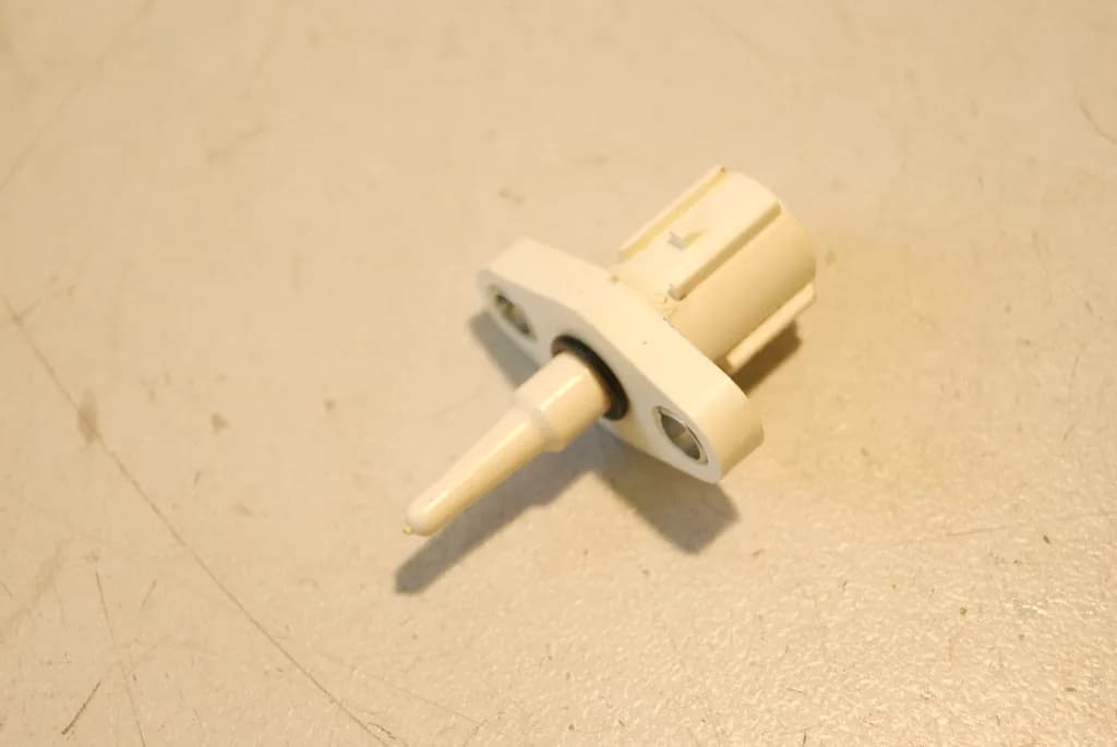 HONDA CBF 1000 ABS SC58 TEMPERATURFÜHLER SENSOR AIRBOX