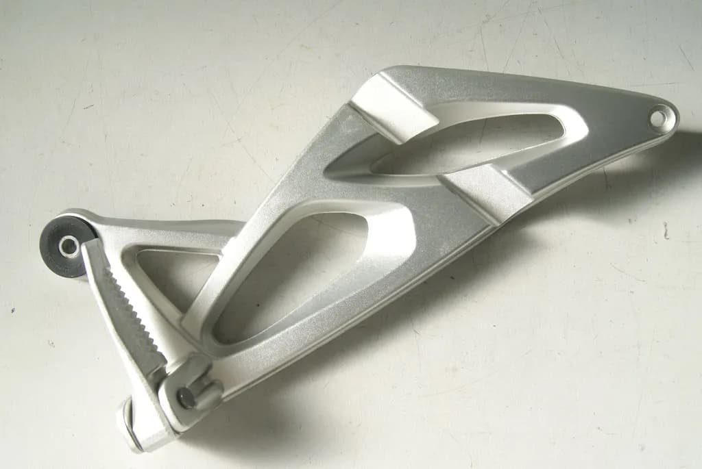 BMW K 1200 S K12S FUßRASTENANLAGE SOZIUS RECHTS