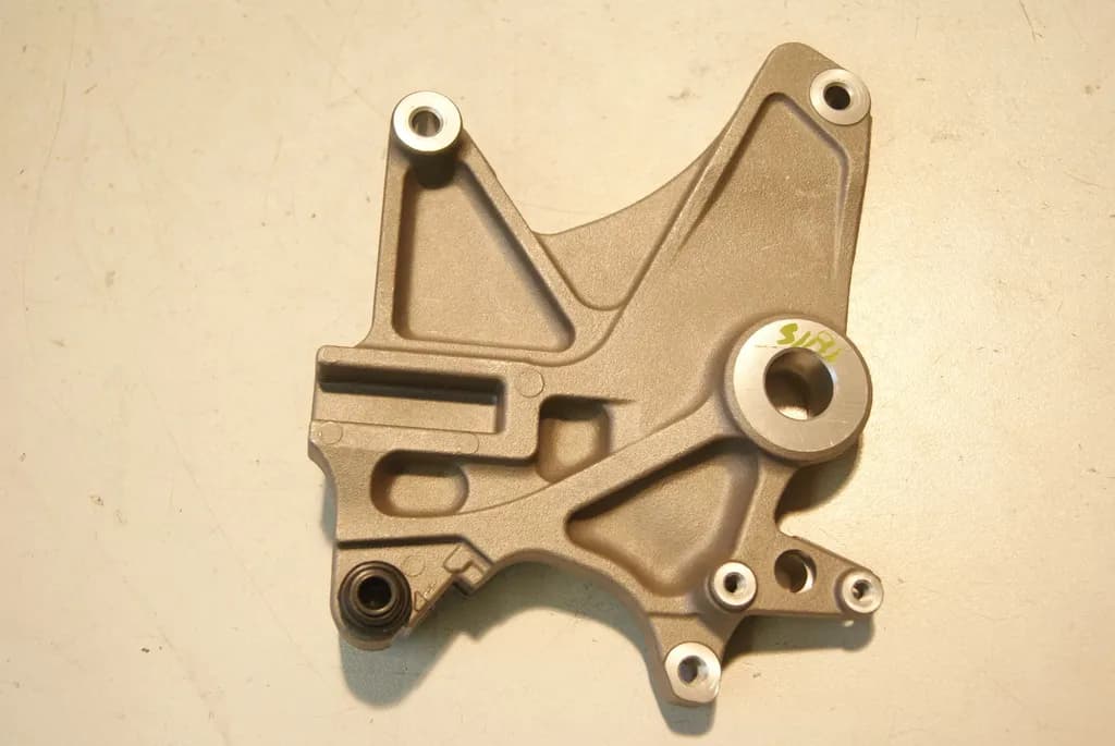 HONDA NC 750 XD RC72 ANKERPLATTE BREMSSATTEL