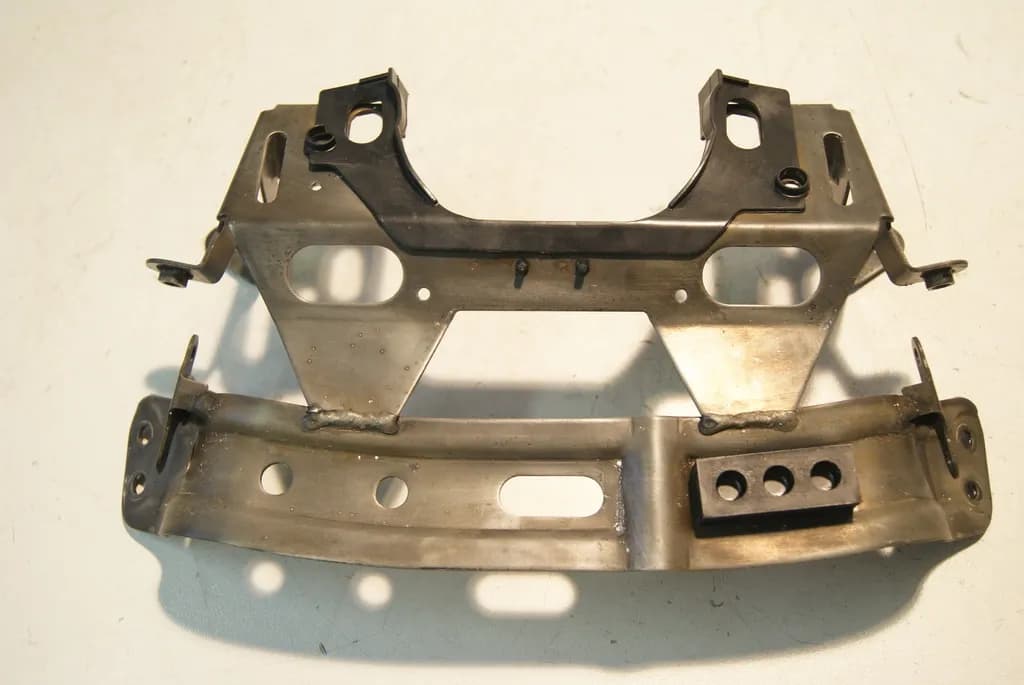 HONDA NC 750 XD RC72 HALTERUNG TANK HECKRAHMEN BEFESTIGUNG