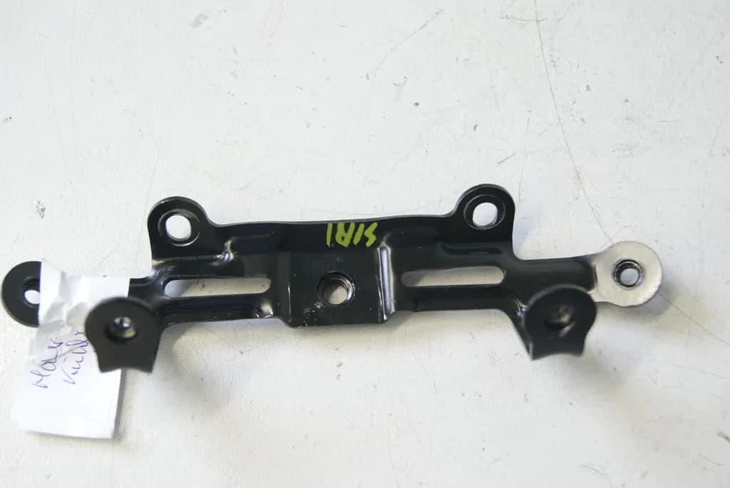 APRILIA RST 1000 FUTURA PW HALTERUNG KÜHLER OBEN BEFESTIGUNG