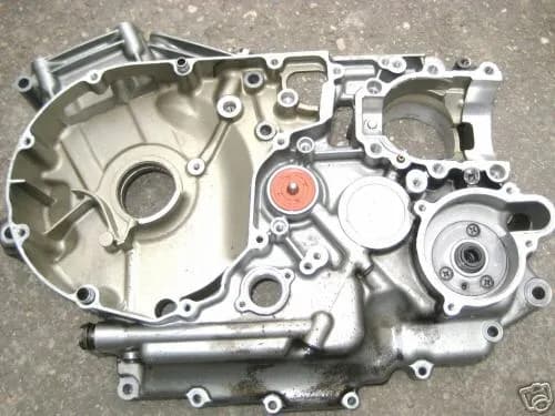 SUZUKI VX 800 VS51A/ VS51B MOTORGEHÄUSE LINKS MOTOR 90-96