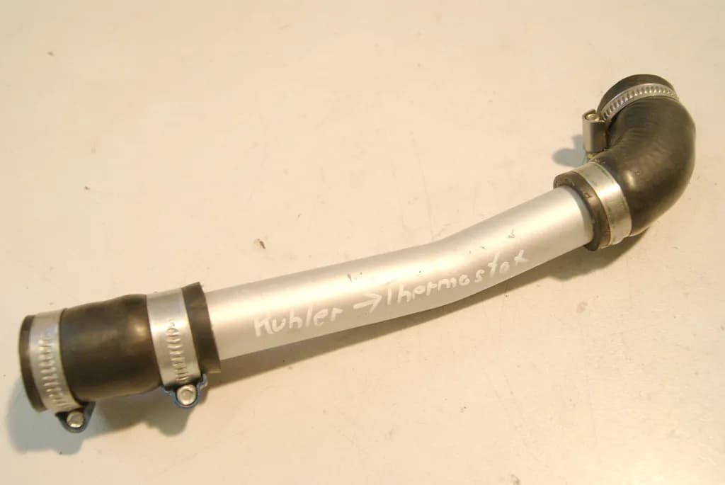 APRILIA RSV 1000 RR ZD4RR KÜHLERSCHLAUCH ROHR KÜHLER