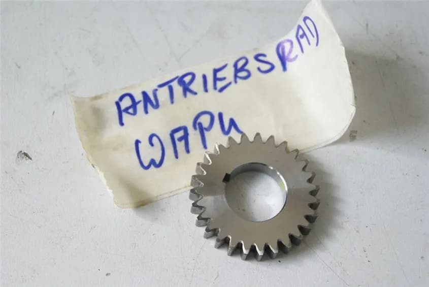 APRILIA RSV 1000 RR ZD4RR ZAHNRAD WASSERPUMPE