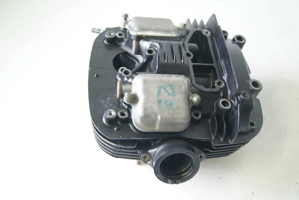 SUZUKI VZ 800 AF MARAUDER ZYLINDERKOPF HINTEN CYLINDER HEAD