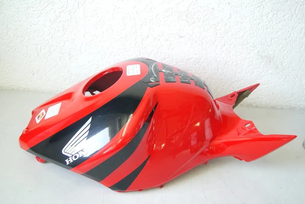 HONDA CBR 1000 RR SC57 TANKHAUBE TANK FUEL COVER