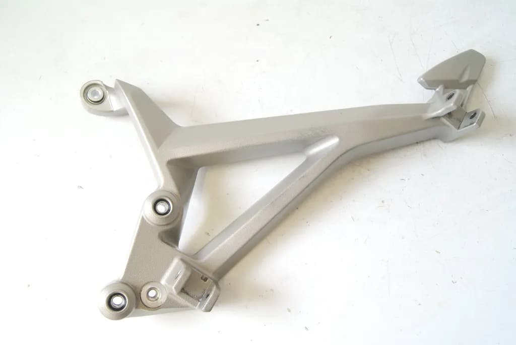 APRILIA SL 750 SHIVER ZD4RAA00 FUßRASTENPLATTE FAHER LINKS