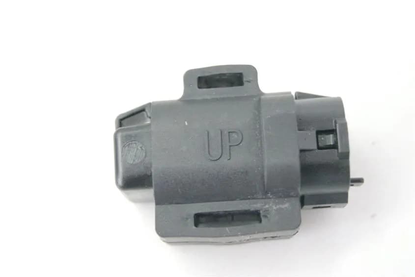 SUZUKI GSX-R 750 WVCW K8 K9 L0 STURZSENSOR NEIGUNGSSENSOR KIPPSENSOR