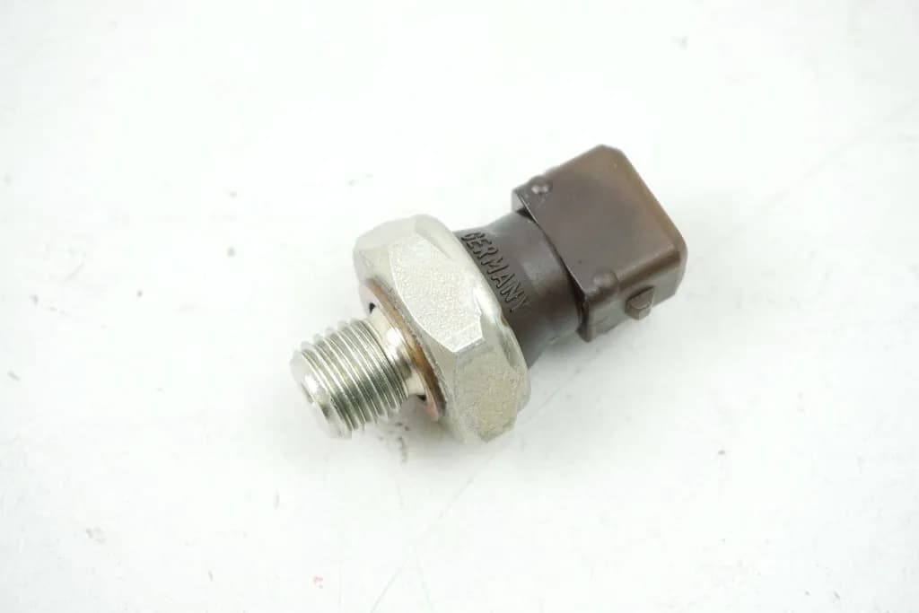 BMW K 1200 R K12R ÖLDRUCKSCHALTER