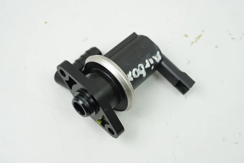 BMW K 1200 R K12R DRUCKSENSOR DRUCKVENTIL VENTIL