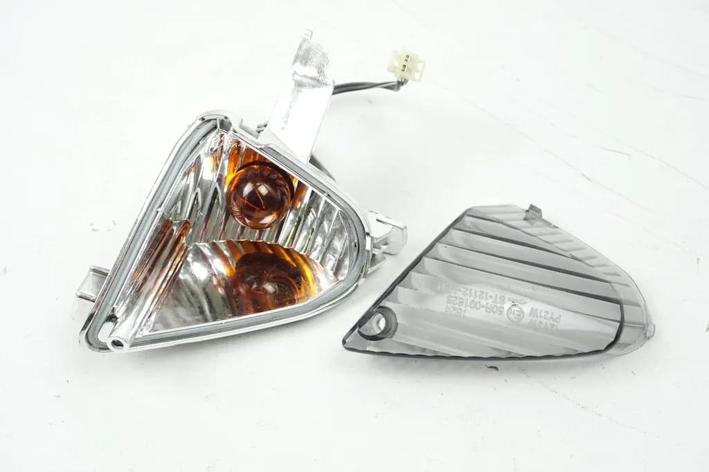 SUZUKI GSX-R 750 WVCW BLINKER LINKS HINTEN TURN SIGNAL