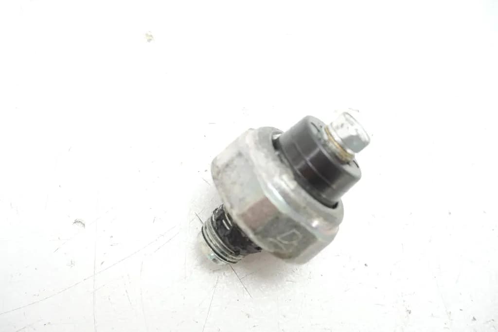 HONDA CBF 1000 ABS SC58 ÖLDRUCKSCHALTER