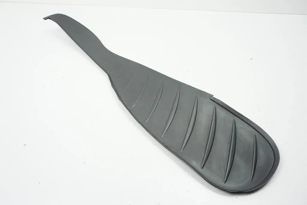 BMW C1 125 EXECUTIVE TRITTBRETT LINKS TRITTGUMMI